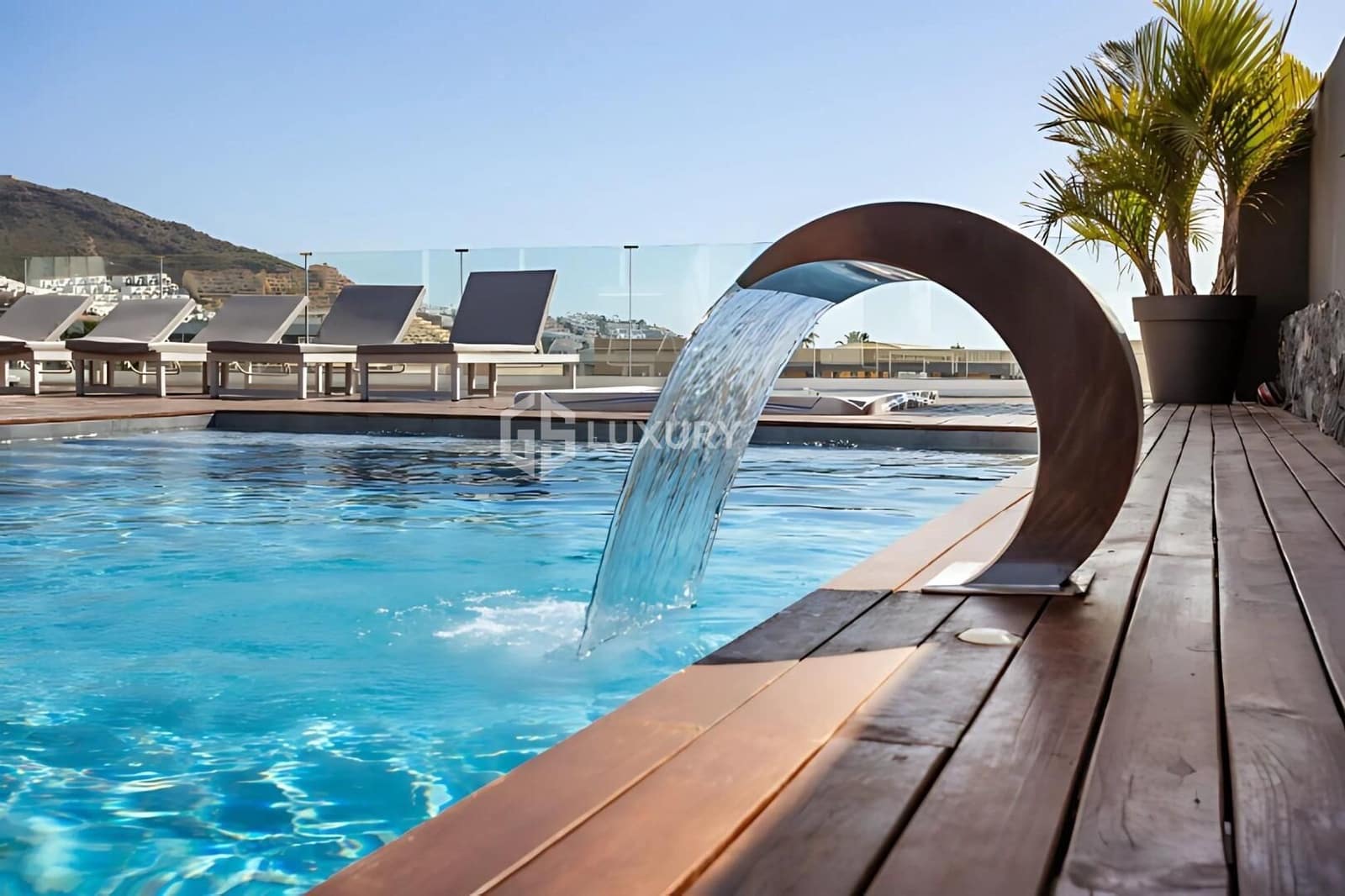 4 quarto Moradia para venda em El Madronal com piscina garagem - 1 475 000 € (Ref: 9215312)