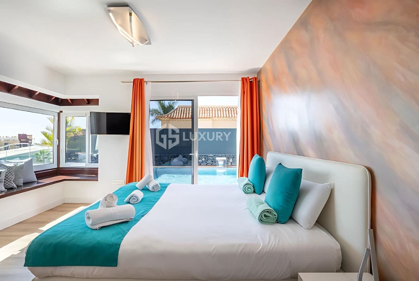 4 quarto Moradia para venda em El Madronal com piscina garagem - 1 475 000 € (Ref: 9215312)