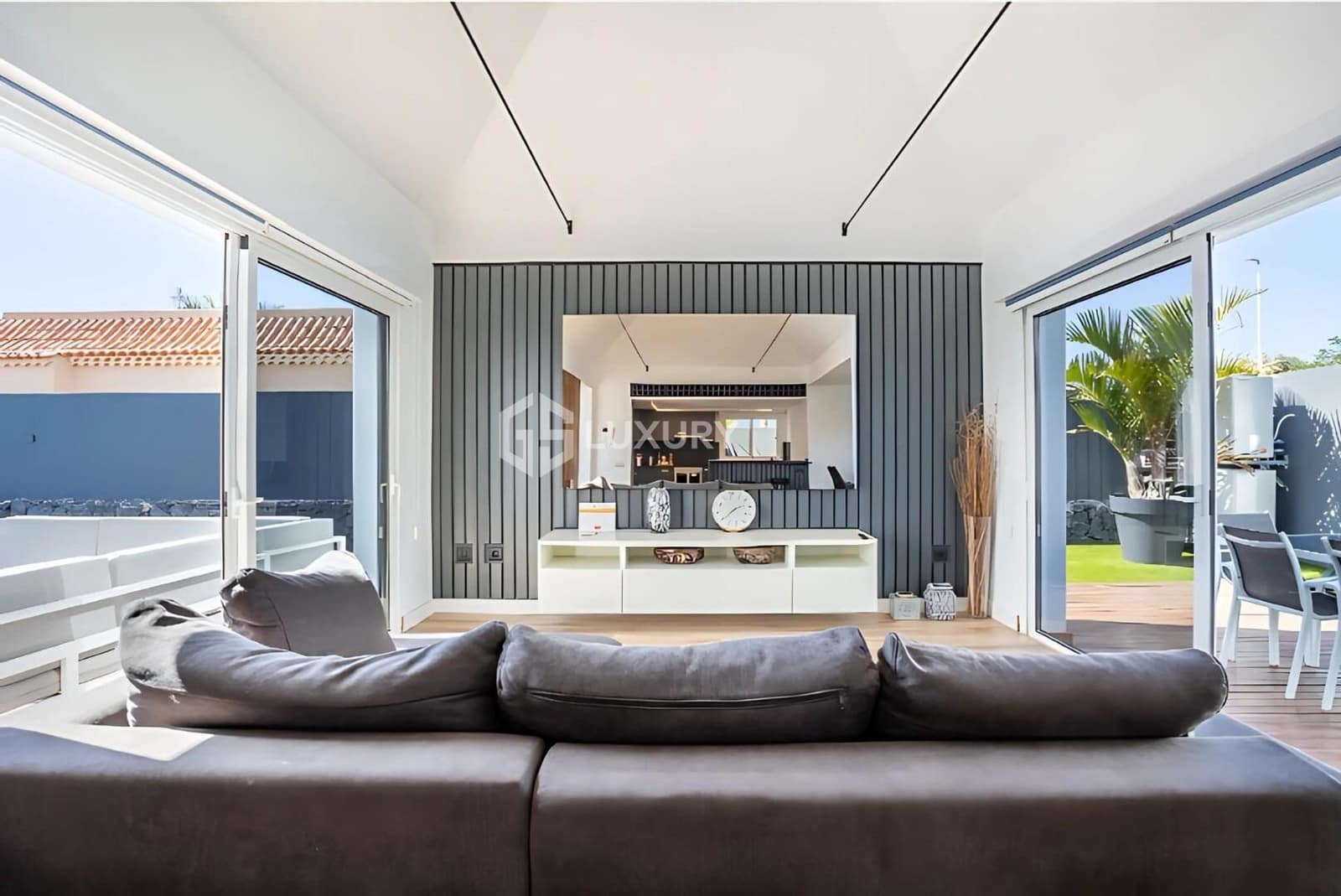 4 quarto Moradia para venda em El Madronal com piscina garagem - 1 475 000 € (Ref: 9215312)