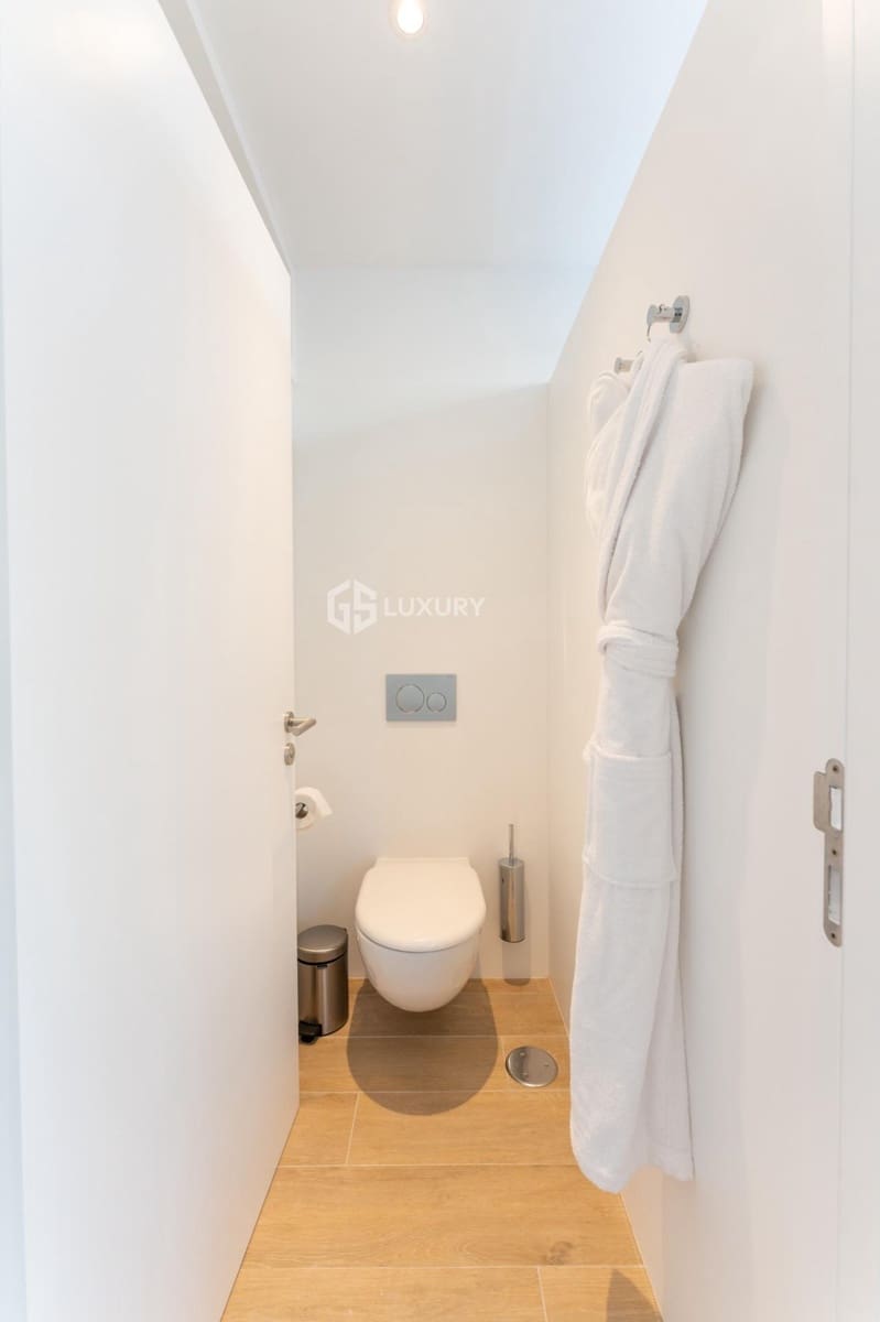 3 chambre Villa/Maison à vendre à Guia de Isora avec piscine garage - 2 300 000 € (Ref: 9215314)