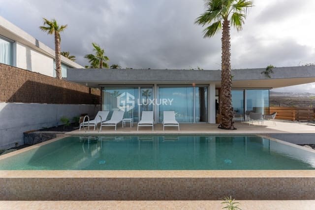 3 chambre Villa/Maison à vendre à Guía de Isora avec piscine garage - 2 300 000 € (Ref: 9215314)