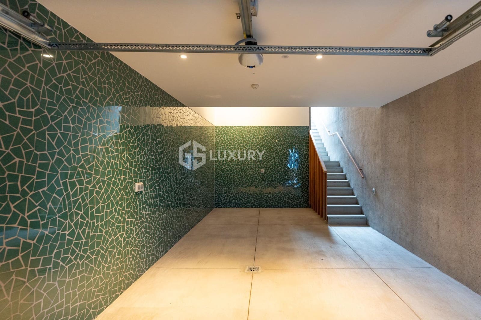 3 chambre Villa/Maison à vendre à Guia de Isora avec piscine garage - 2 300 000 € (Ref: 9215314)