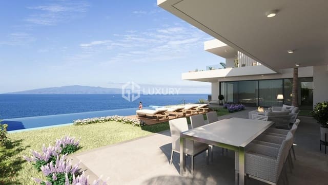 3 bedroom Villa for sale in Torviscas, Adeje with pool garage - € 2,690,000 (Ref: 9220190)