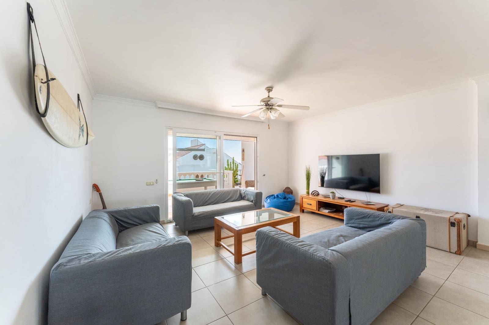 7 slaapkamer Villa te koop in Costa Adeje met garage - € 1.600.000 (Ref: 9220191)