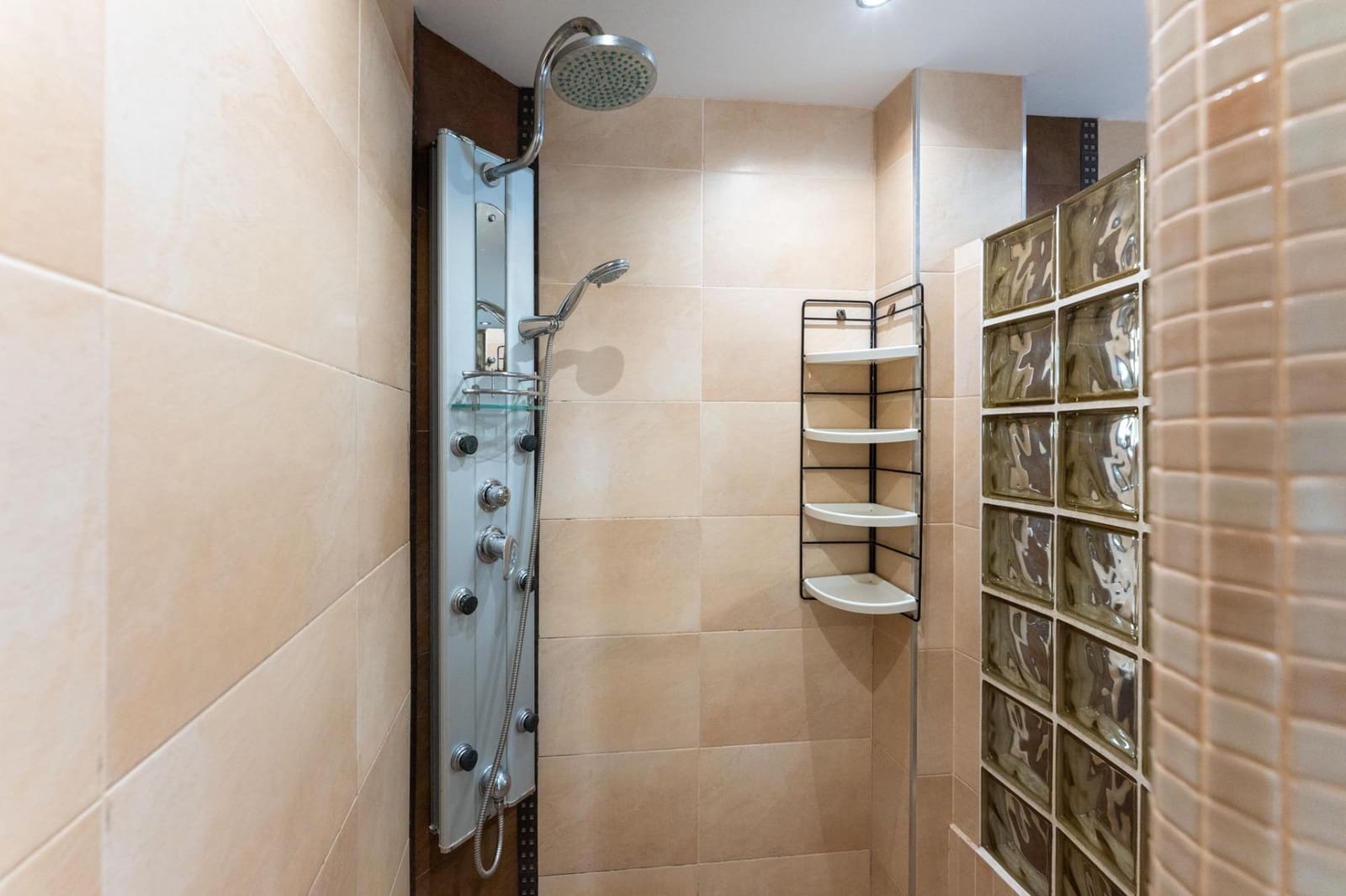 7 slaapkamer Villa te koop in Costa Adeje met garage - € 1.600.000 (Ref: 9220191)