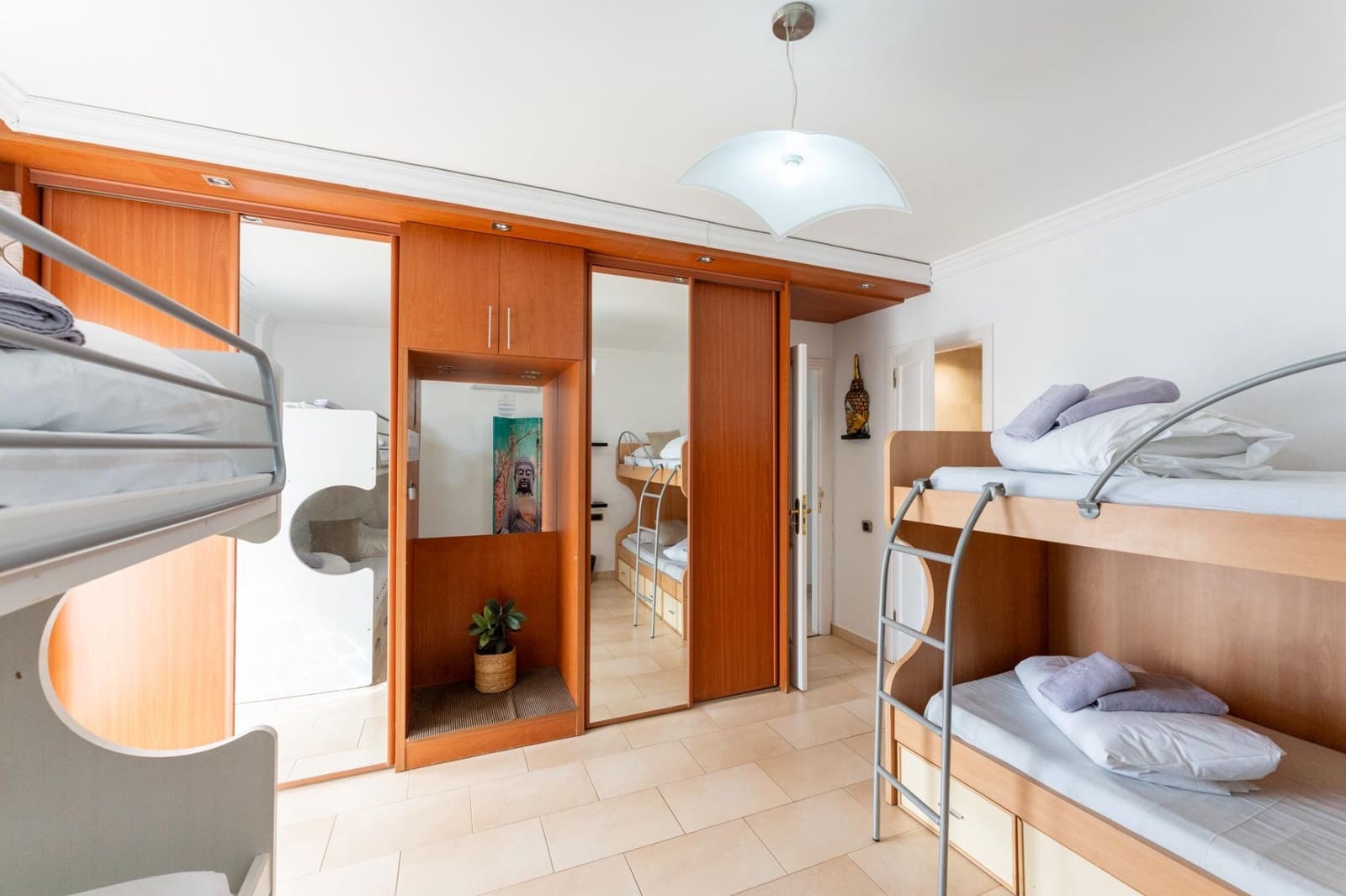 7 slaapkamer Villa te koop in Costa Adeje met garage - € 1.600.000 (Ref: 9220191)