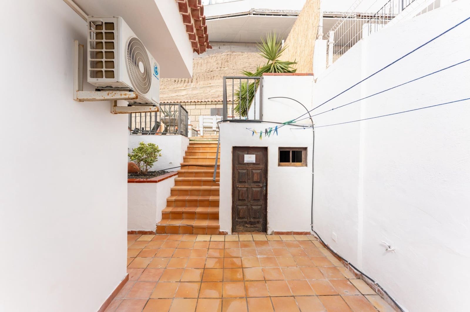 7 slaapkamer Villa te koop in Costa Adeje met garage - € 1.600.000 (Ref: 9220191)