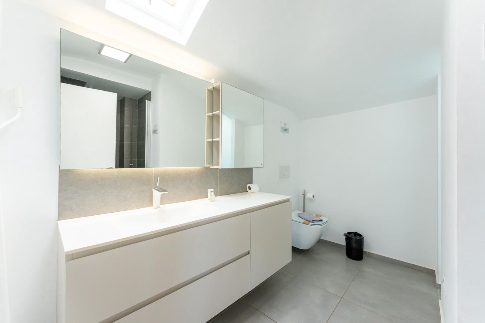 7 slaapkamer Villa te koop in Costa Adeje met garage - € 1.600.000 (Ref: 9220191)