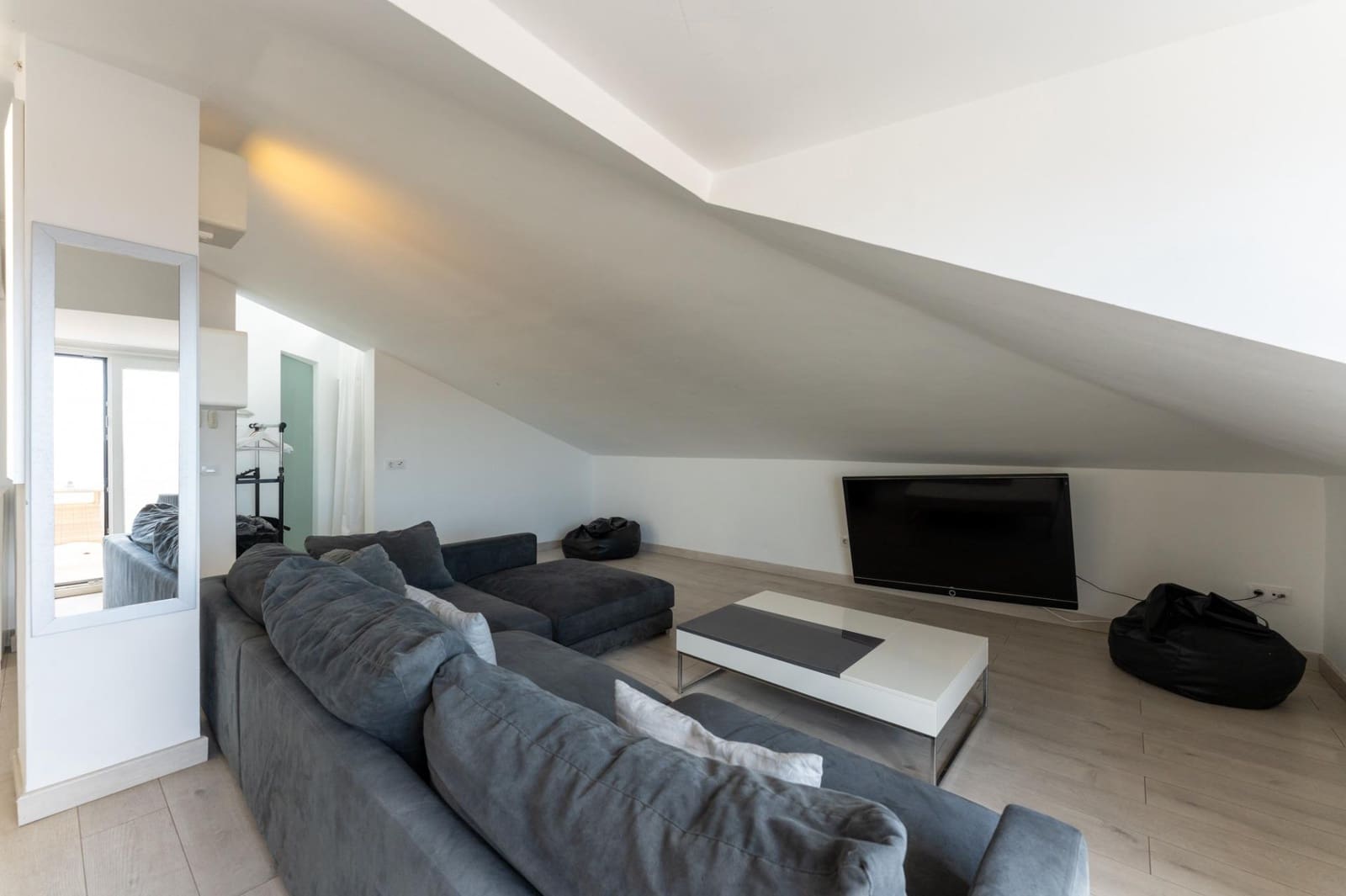 7 slaapkamer Villa te koop in Costa Adeje met garage - € 1.600.000 (Ref: 9220191)