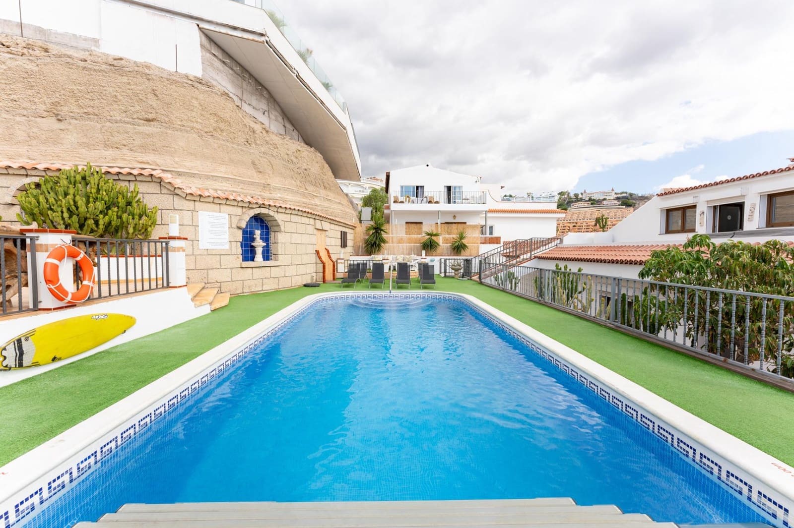 7 slaapkamer Villa te koop in Costa Adeje met garage - € 1.600.000 (Ref: 9220191)