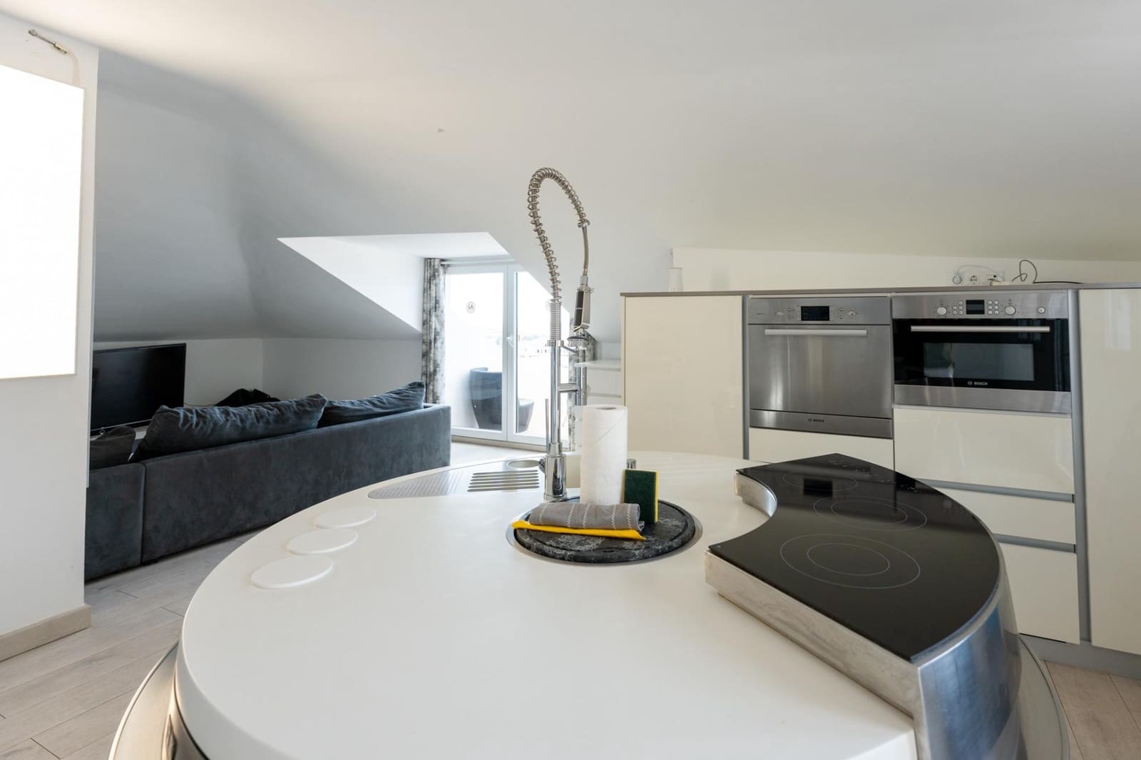 7 slaapkamer Villa te koop in Costa Adeje met garage - € 1.600.000 (Ref: 9220191)