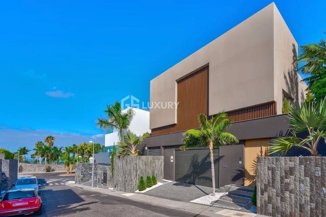 4 soveværelse Villa til salg i La Caleta Adeje, Adeje med swimmingpool garage - € 3.700.000 (Ref: 9226940)