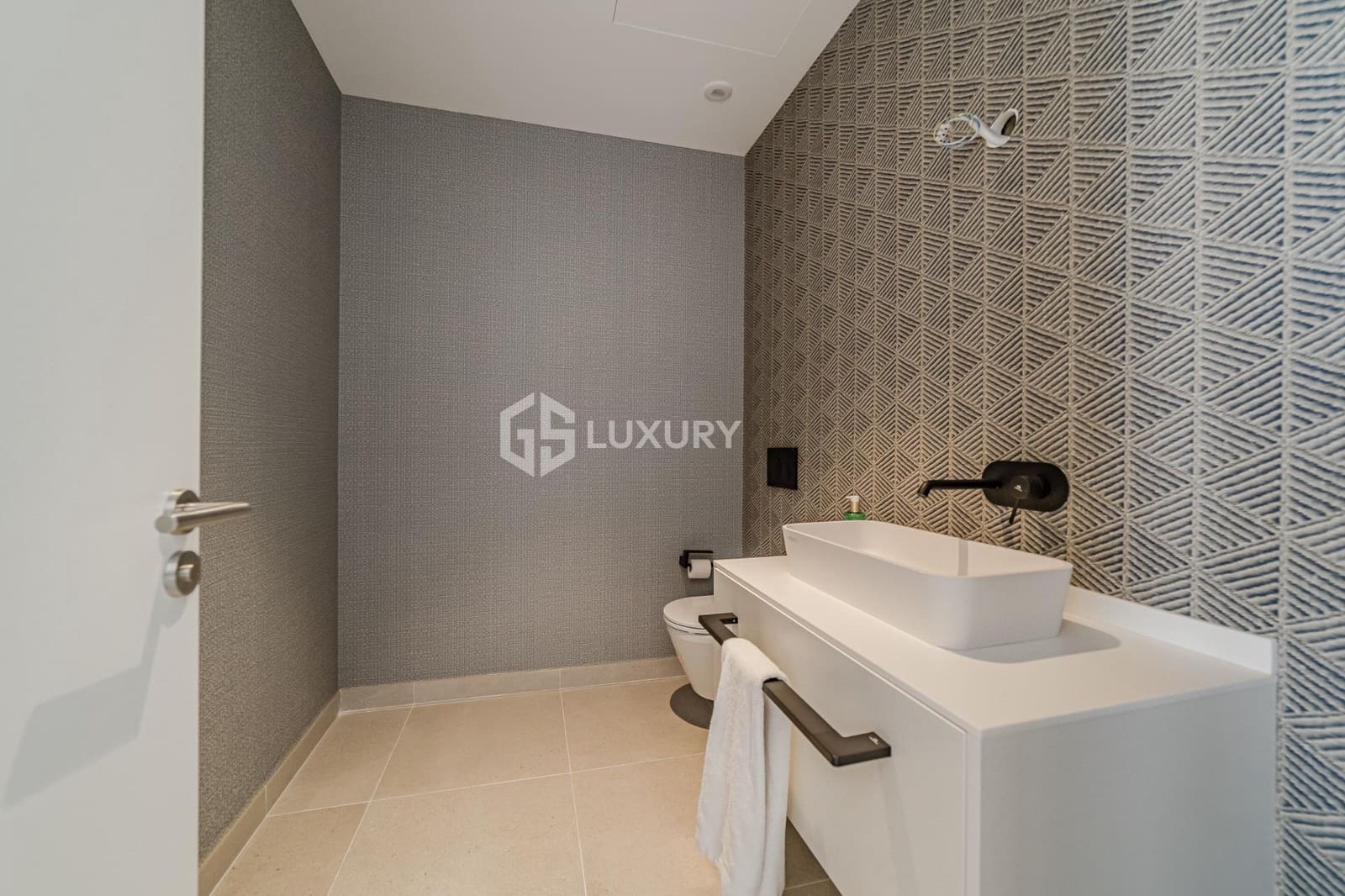 4 makuuhuone Huvila myytävänä paikassa Callao Salvaje mukana uima-altaan 
autotalli - 1 680 000 € (Ref: 9230971)