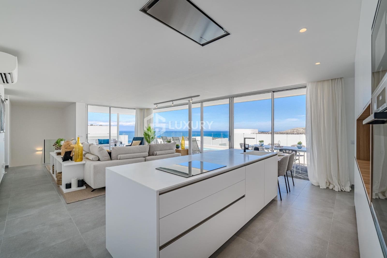 4 makuuhuone Huvila myytävänä paikassa Callao Salvaje mukana uima-altaan 
autotalli - 1 680 000 € (Ref: 9230971)