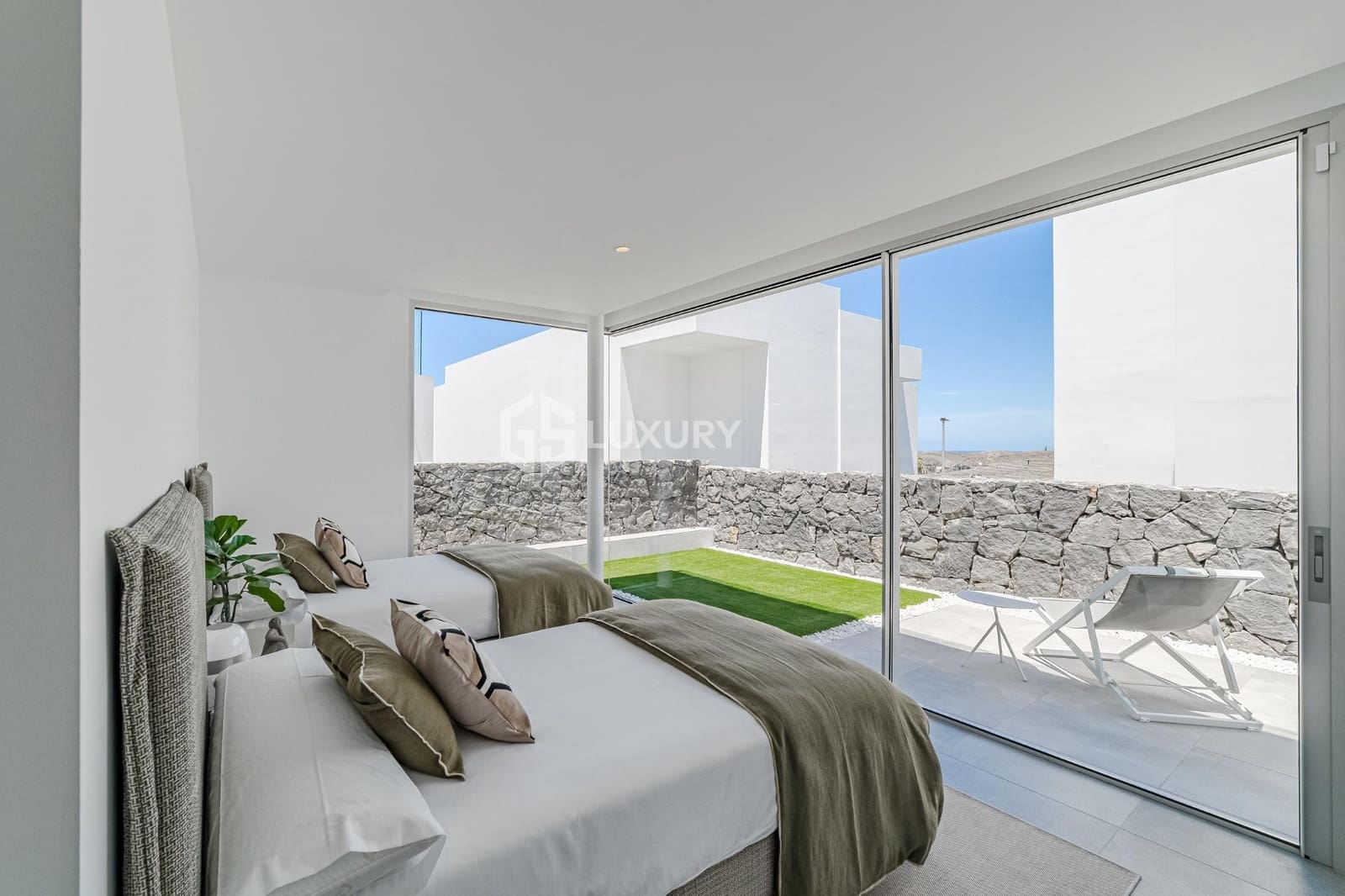 4 makuuhuone Huvila myytävänä paikassa Callao Salvaje mukana uima-altaan 
autotalli - 1 680 000 € (Ref: 9230971)