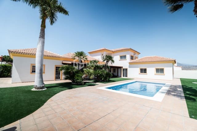 4 slaapkamer Villa te koop in San Miguel de Abona met zwembad garage - € 1.600.000 (Ref: 9240291)