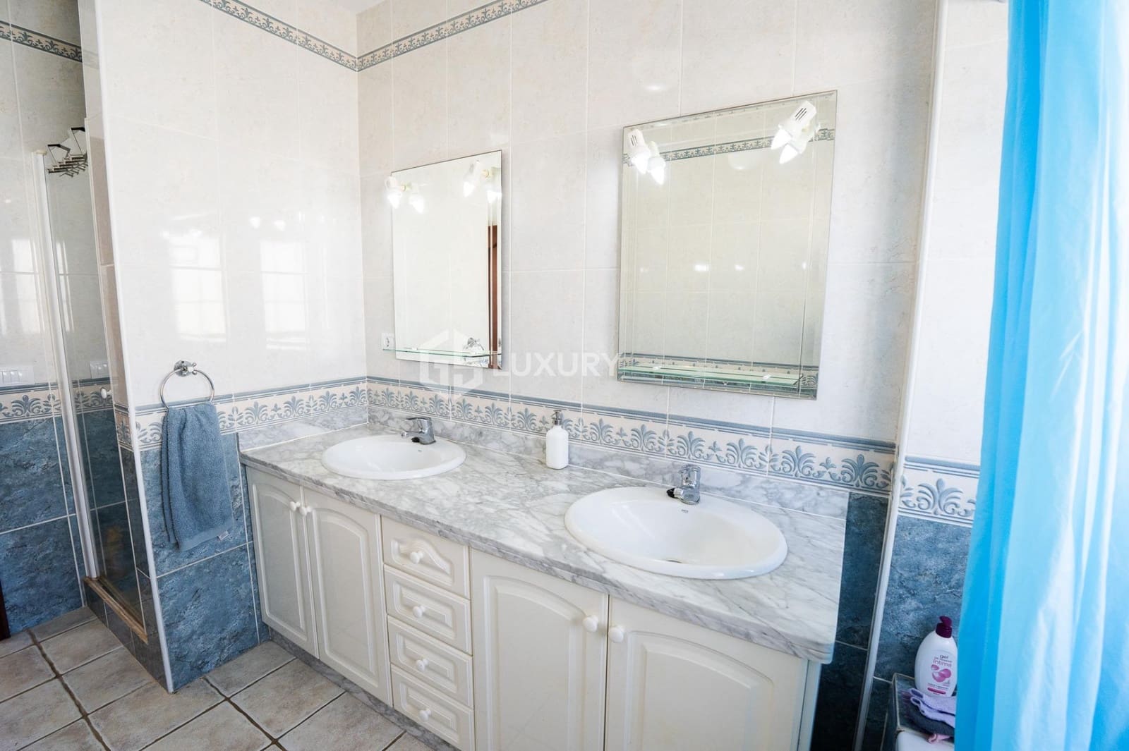 4 slaapkamer Villa te koop in San Miguel de Abona met zwembad garage - € 1.600.000 (Ref: 9240291)