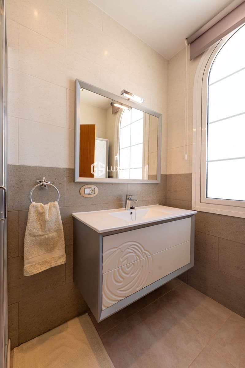 3 soveværelse Villa til salg i El Madronal med swimmingpool garage - € 1.769.000 (Ref: 9247145)