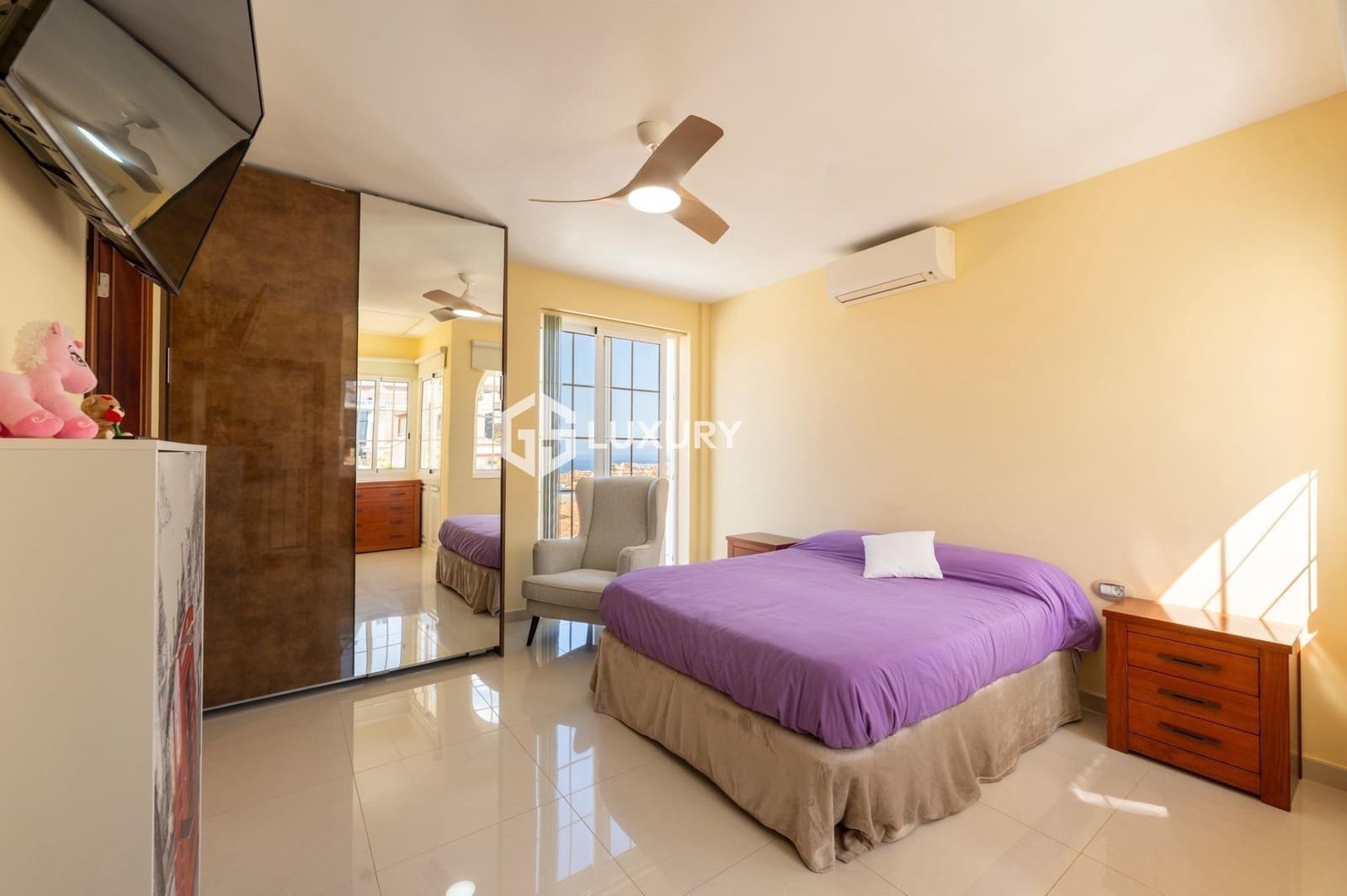 3 soveværelse Villa til salg i El Madronal med swimmingpool garage - € 1.769.000 (Ref: 9247145)