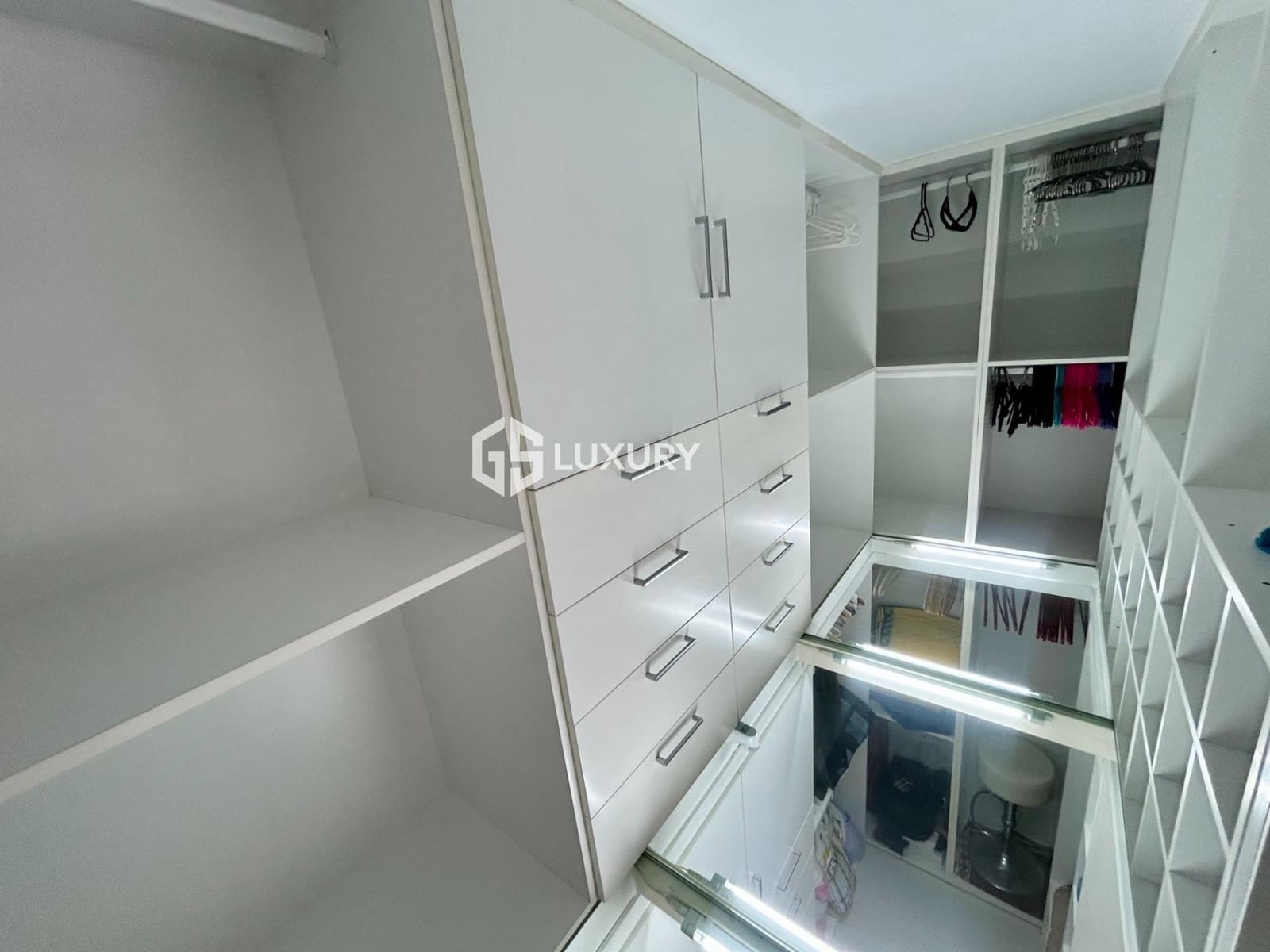 1 soveværelse Penthouse til salg i Costa Adeje med swimmingpool garage - € 1.595.000 (Ref: 9257585)