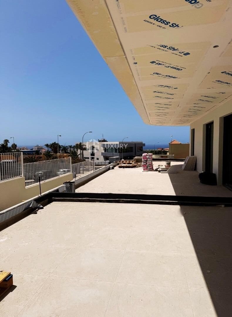 2 chambre Appartement à vendre à El Madronal avec piscine garage - 650 000 € (Ref: 9264371)