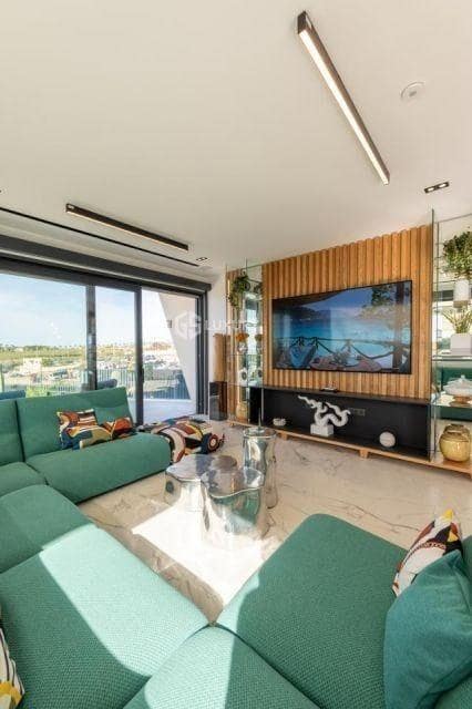 4 bedroom Villa for sale in Costa Adeje with pool garage - € 3,500,000 (Ref: 9264373)