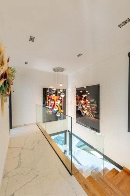 4 bedroom Villa for sale in Costa Adeje with pool garage - € 3,500,000 (Ref: 9264373)