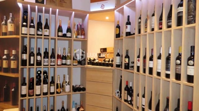 12 slaapkamer Villa te koop in Playa Paraiso, Adeje met zwembad garage - € 4.000.000 (Ref: 9276540)