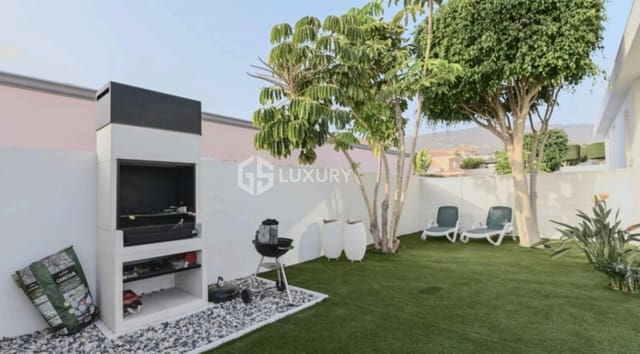 12 slaapkamer Villa te koop in Playa Paraiso, Adeje met zwembad garage - € 4.000.000 (Ref: 9276540)