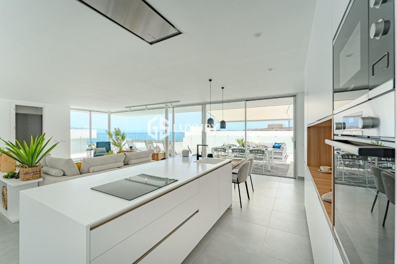 3 soverom Villa til salgs i Callao Salvaje med svømmebasseng garasje - € 1 749 000 (Ref: 9282403)