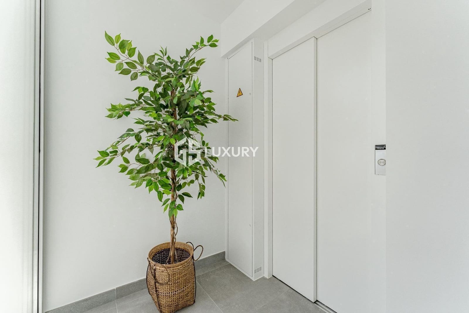 3 soverom Villa til salgs i Callao Salvaje med svømmebasseng garasje - € 1 749 000 (Ref: 9282403)