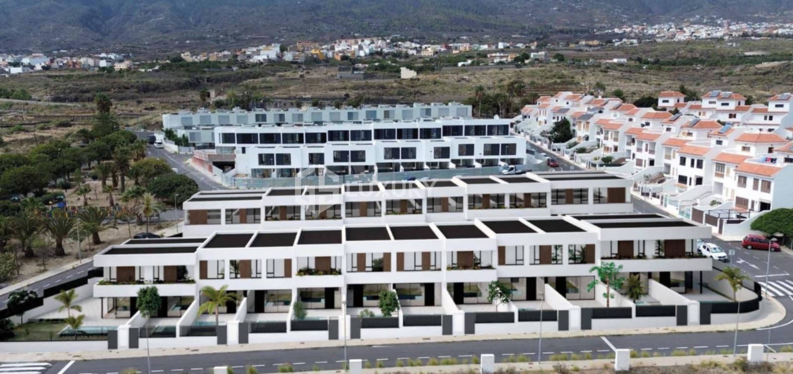 3 slaapkamer Rijtjeshuis te koop in Guimar met zwembad garage - € 410.000 (Ref: 9301241)