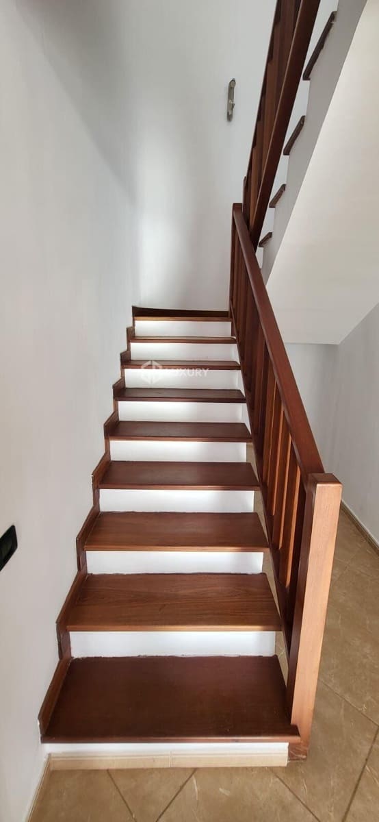 3 chambre Villa/Maison Mitoyenne à vendre à San Eugenio avec piscine garage - 850 000 € (Ref: 9301243)