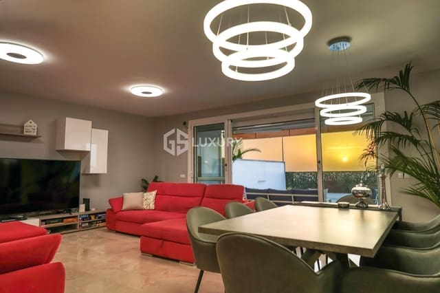 3 slaapkamer Halfvrijstaande villa te koop in Puerto Santiago, Santiago del Teide met zwembad garage - € 1.500.000 (Ref: 9308699)