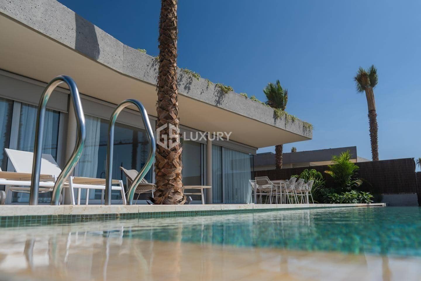 3 chambre Villa/Maison à vendre à Guia de Isora avec piscine garage - 2 100 000 € (Ref: 9341413)