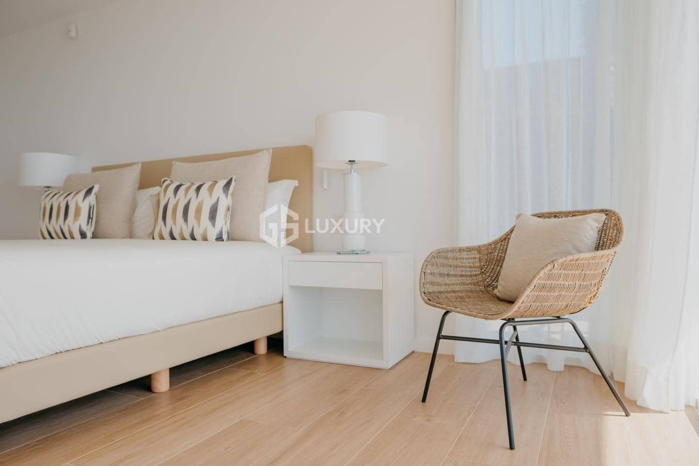 3 chambre Villa/Maison à vendre à Guia de Isora avec piscine garage - 2 100 000 € (Ref: 9341413)