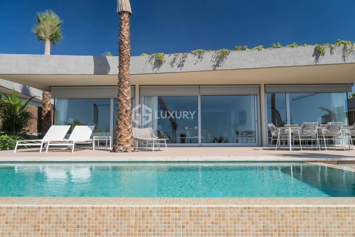 3 chambre Villa/Maison à vendre à Guia de Isora avec piscine garage - 2 100 000 € (Ref: 9341413)