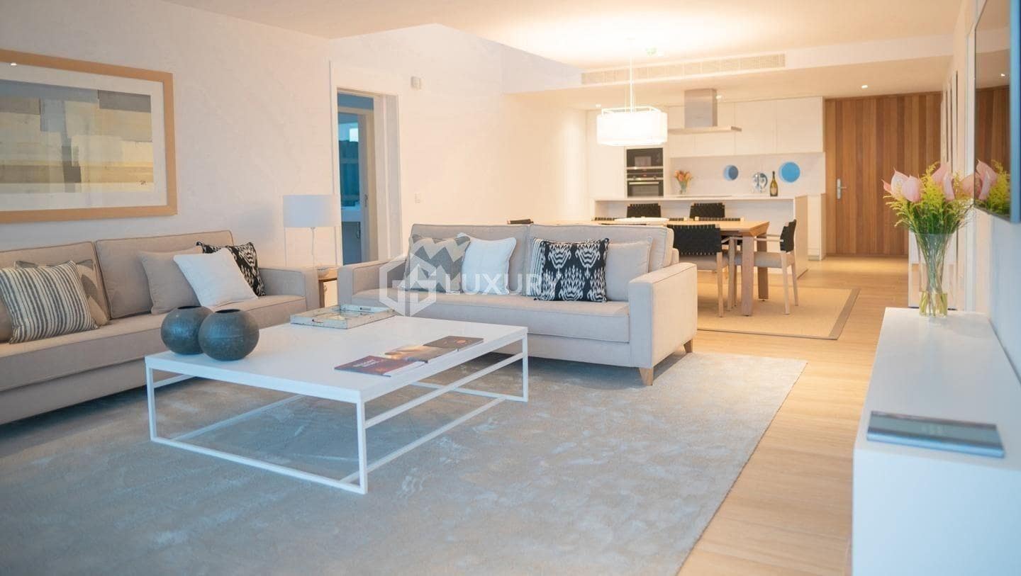 3 chambre Villa/Maison à vendre à Guia de Isora avec piscine garage - 2 100 000 € (Ref: 9341413)