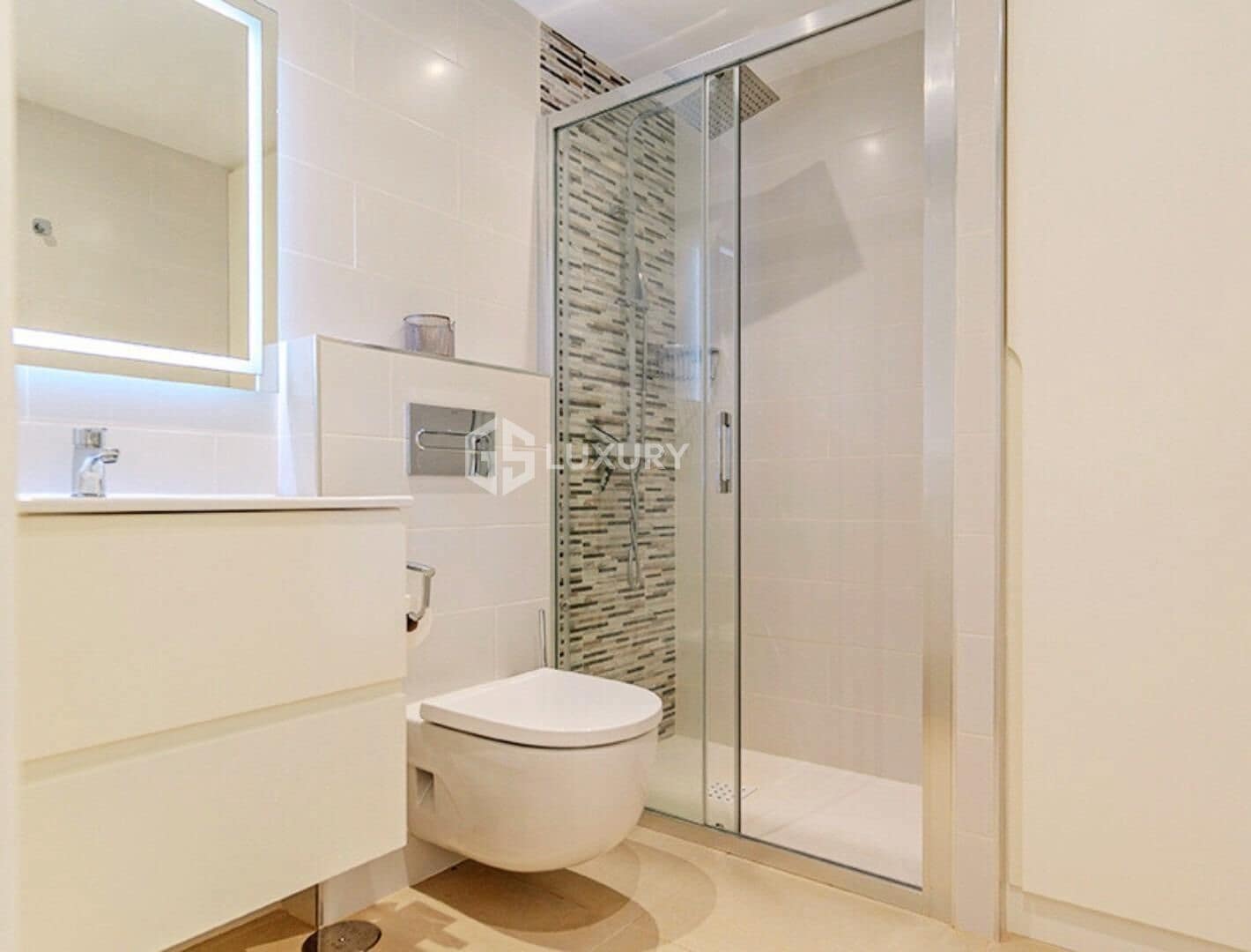 2 sovrum Takvåning till salu i Playa de las Americas med pool - 1 680 000 € (Ref: 9347669)