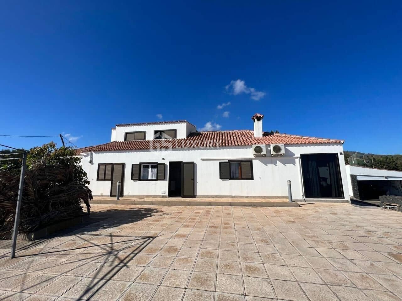 6 sypialnia Willa na sprzedaż w Santa Cruz de Tenerife z basenem garażem - 850 000 € (Ref: 9362545)