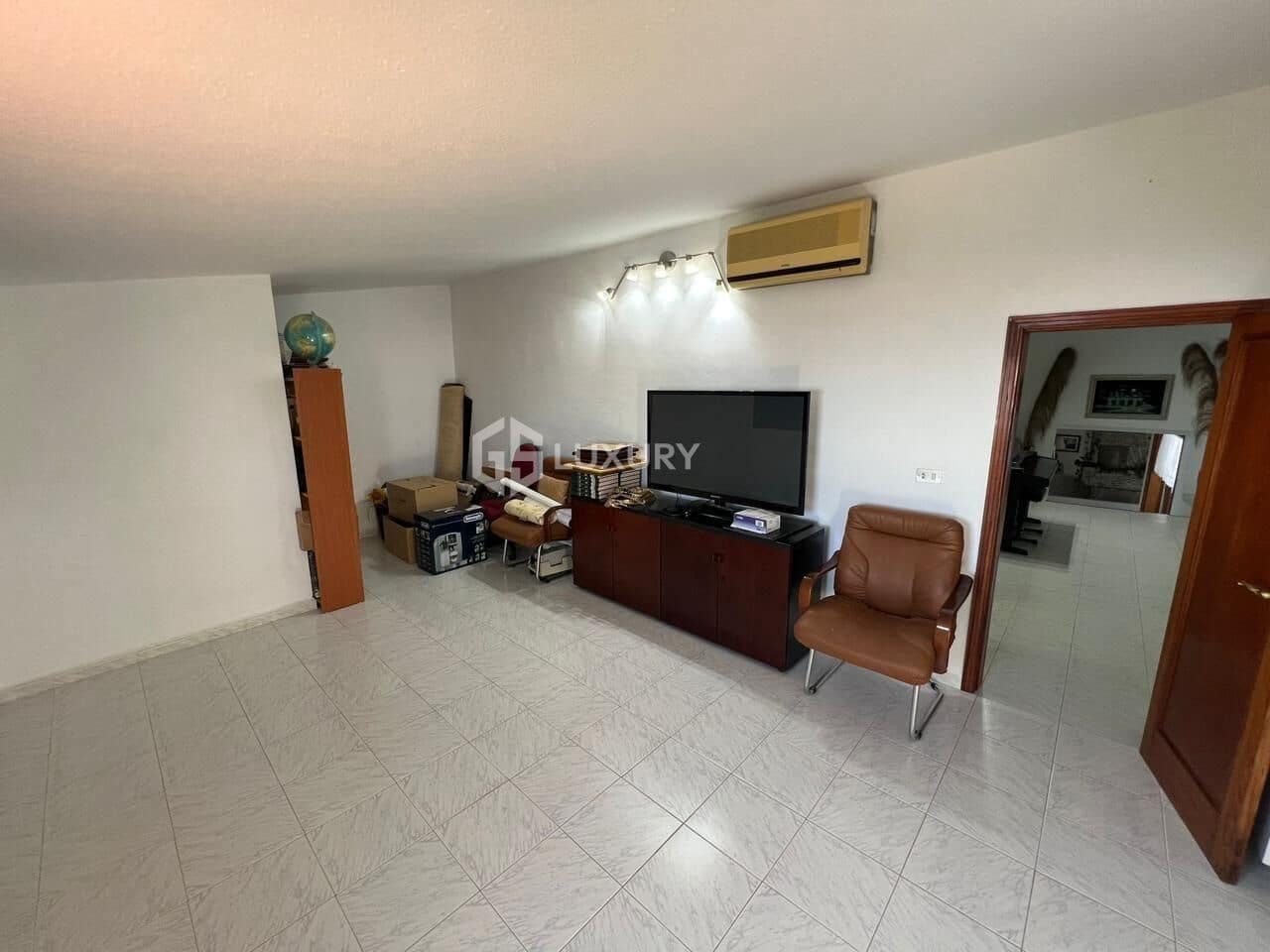 6 sypialnia Willa na sprzedaż w Santa Cruz de Tenerife z basenem garażem - 850 000 € (Ref: 9362545)