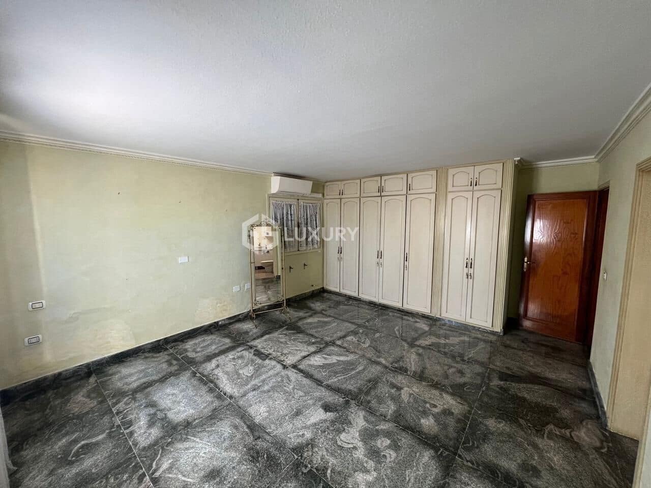 6 sypialnia Willa na sprzedaż w Santa Cruz de Tenerife z basenem garażem - 850 000 € (Ref: 9362545)