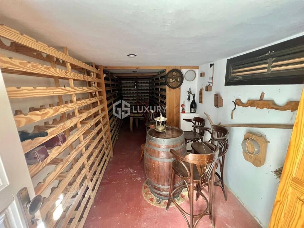 6 sypialnia Willa na sprzedaż w Santa Cruz de Tenerife z basenem garażem - 850 000 € (Ref: 9362545)
