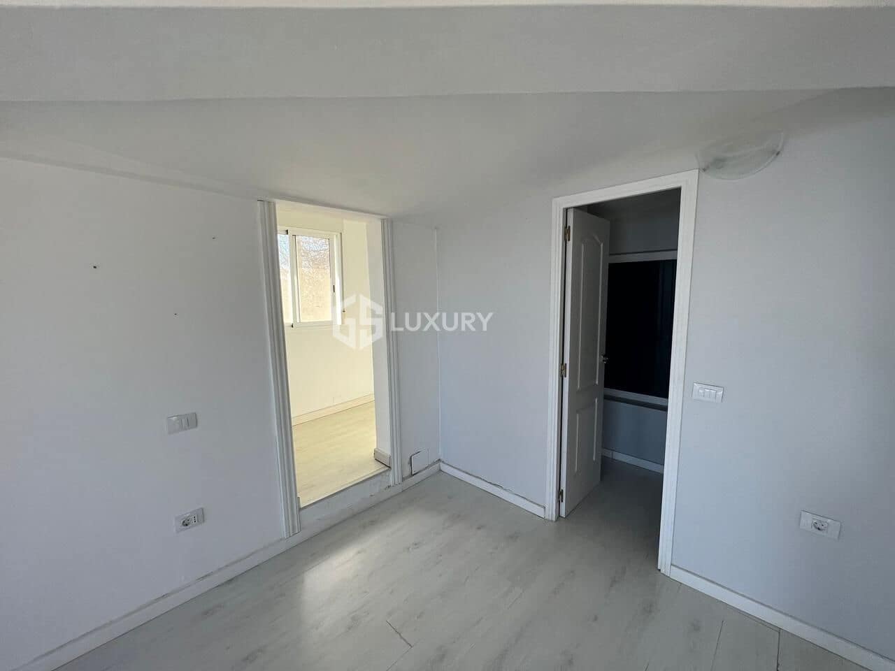 6 sypialnia Willa na sprzedaż w Santa Cruz de Tenerife z basenem garażem - 850 000 € (Ref: 9362545)