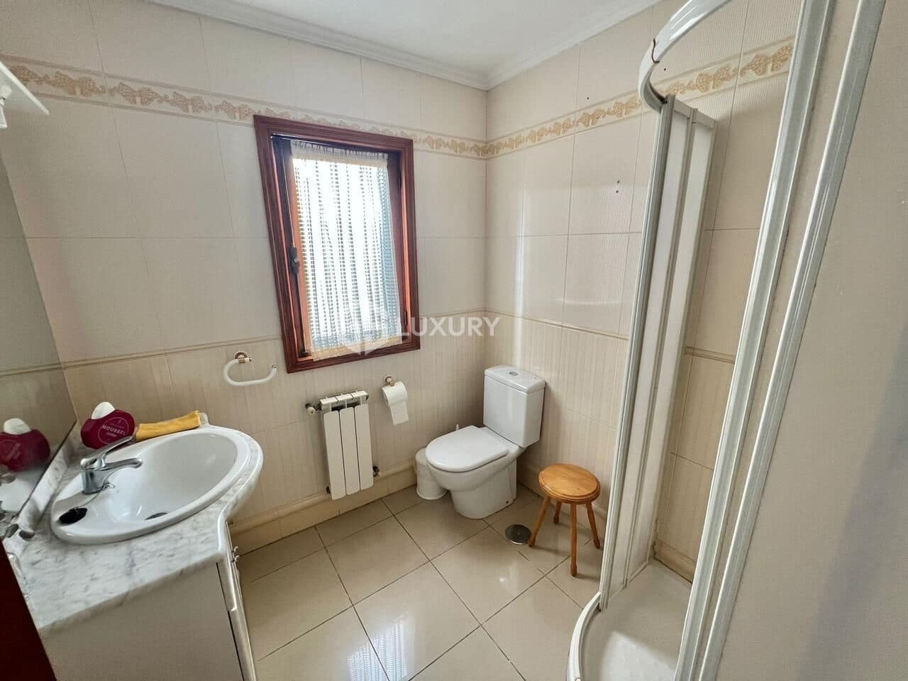 6 sypialnia Willa na sprzedaż w Santa Cruz de Tenerife z basenem garażem - 850 000 € (Ref: 9362545)