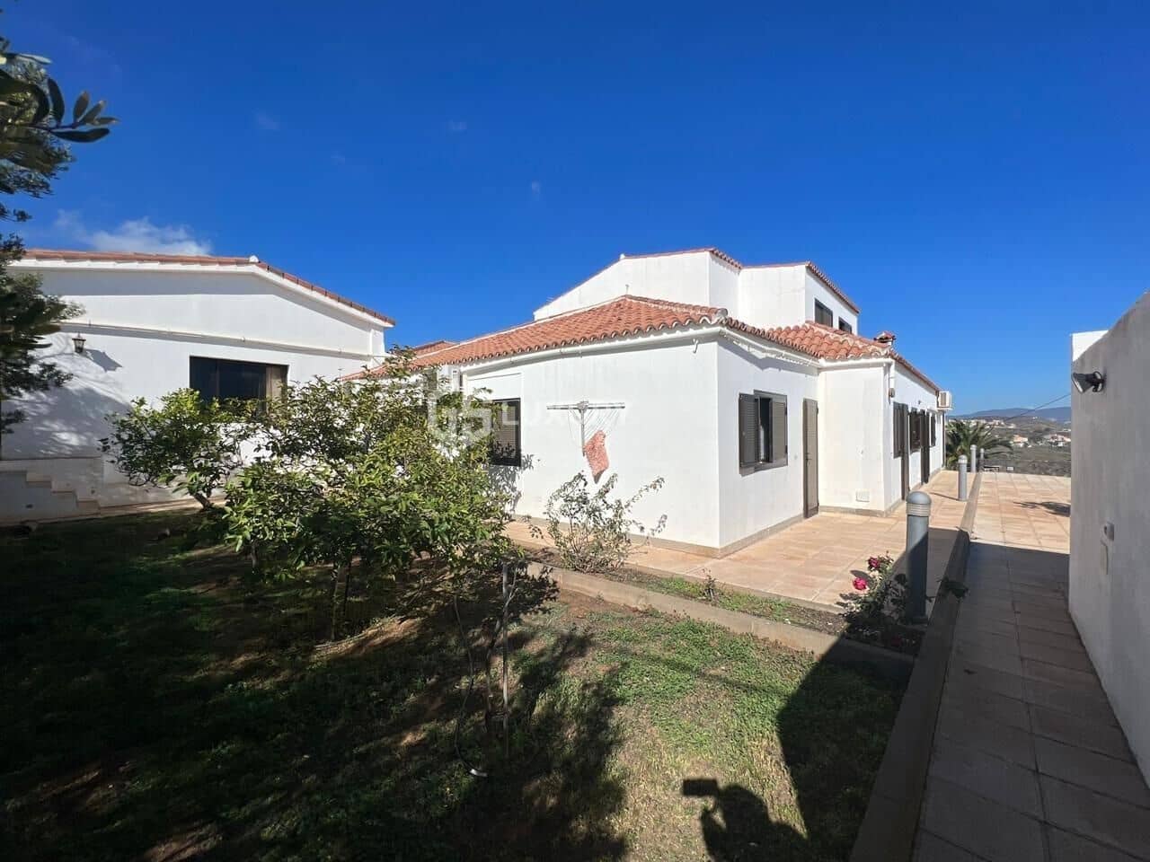 6 sypialnia Willa na sprzedaż w Santa Cruz de Tenerife z basenem garażem - 850 000 € (Ref: 9362545)