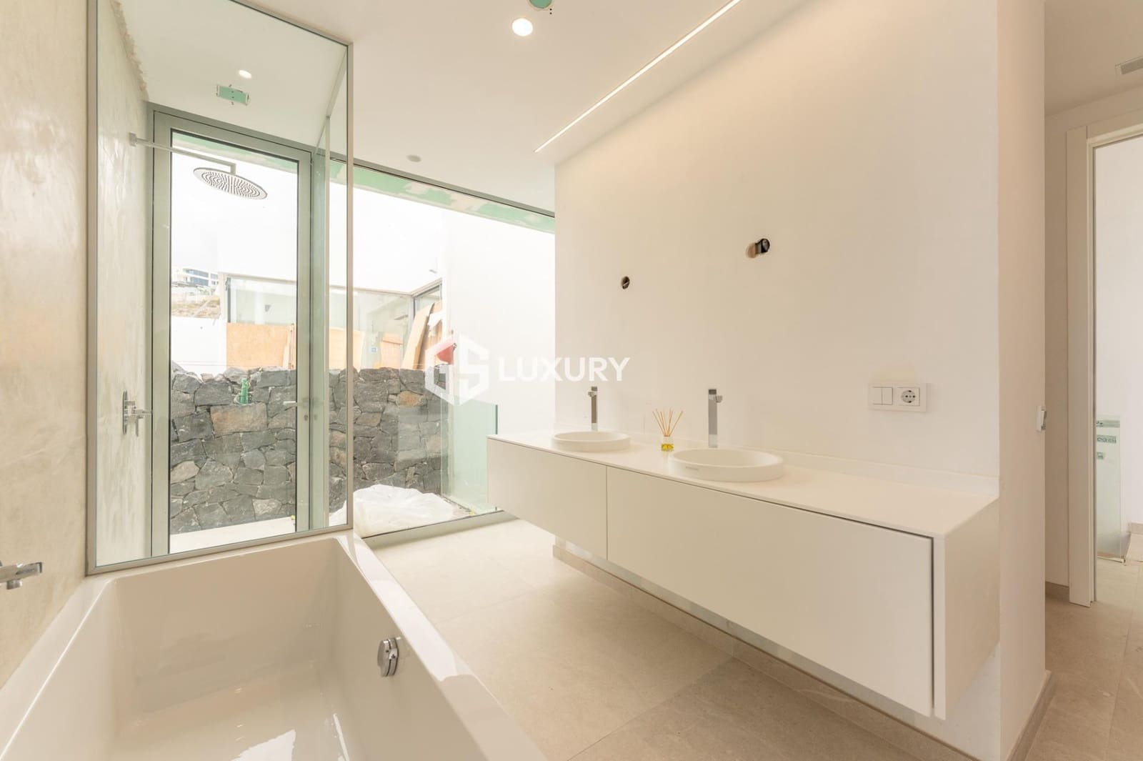 4 soveværelse Villa til salg i La Caldera med swimmingpool garage - € 2.700.000 (Ref: 9374711)