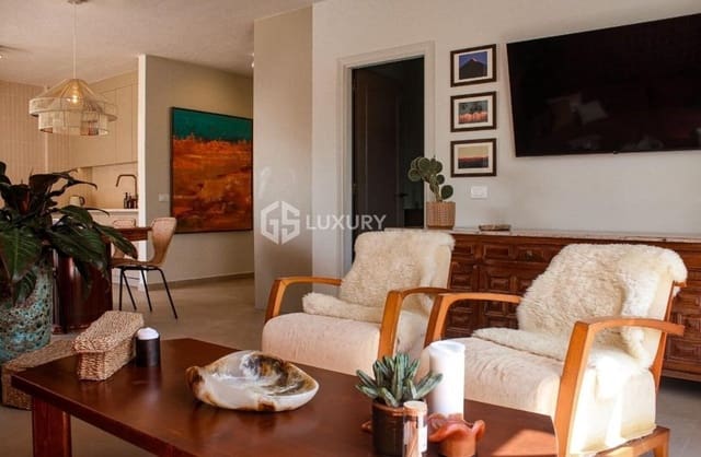 2 slaapkamer Bungalow te koop in Palm-Mar, Arona met garage - € 629.000 (Ref: 9374714)