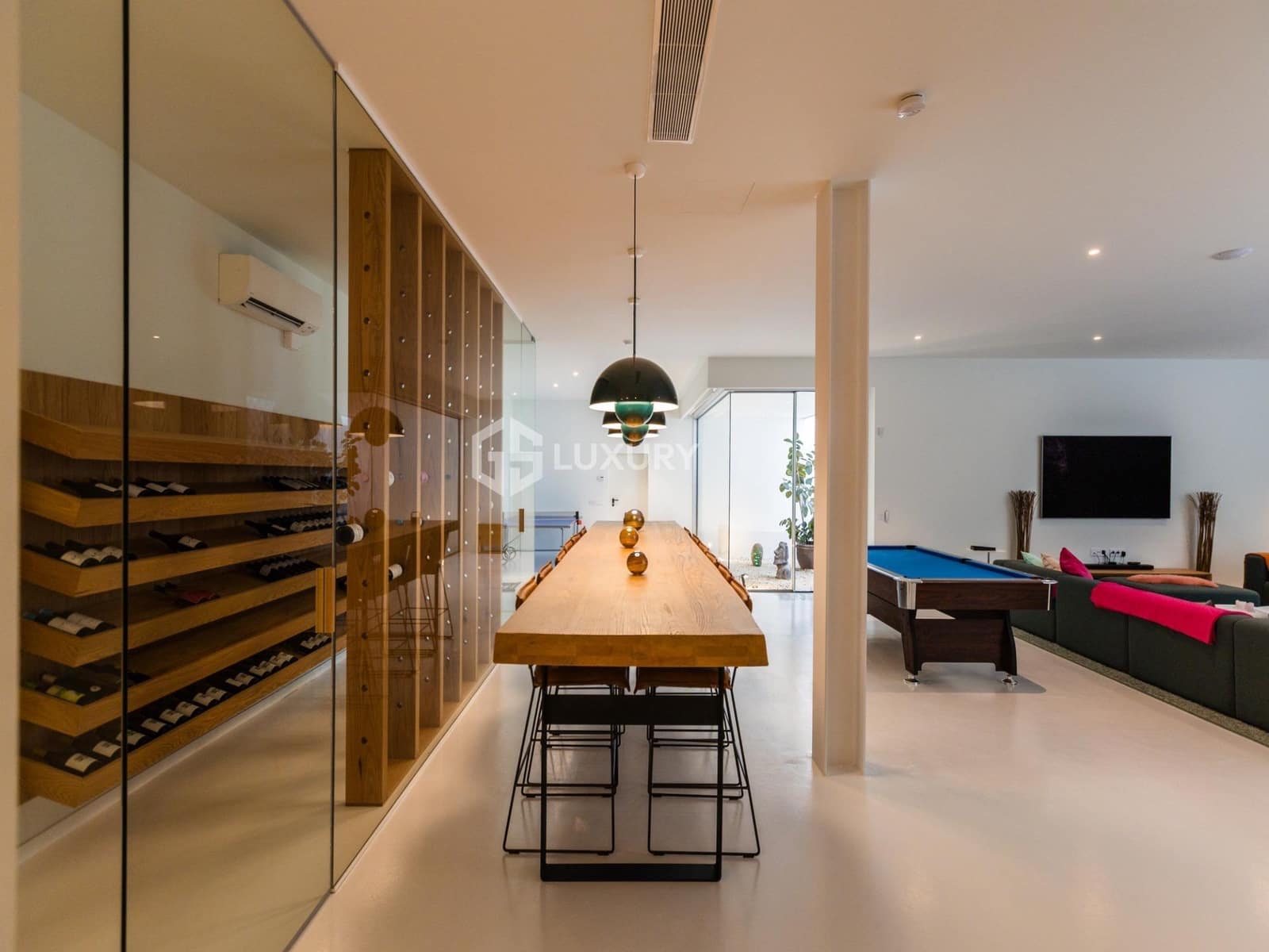 6 soveværelse Villa til salg i Guia de Isora med swimmingpool garage - € 8.500.000 (Ref: 9379288)