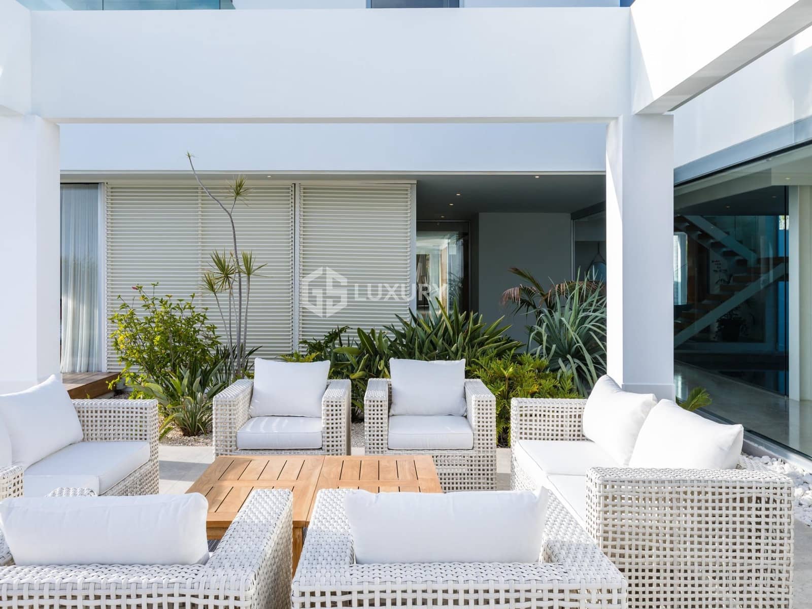 6 soveværelse Villa til salg i Guia de Isora med swimmingpool garage - € 8.500.000 (Ref: 9379288)